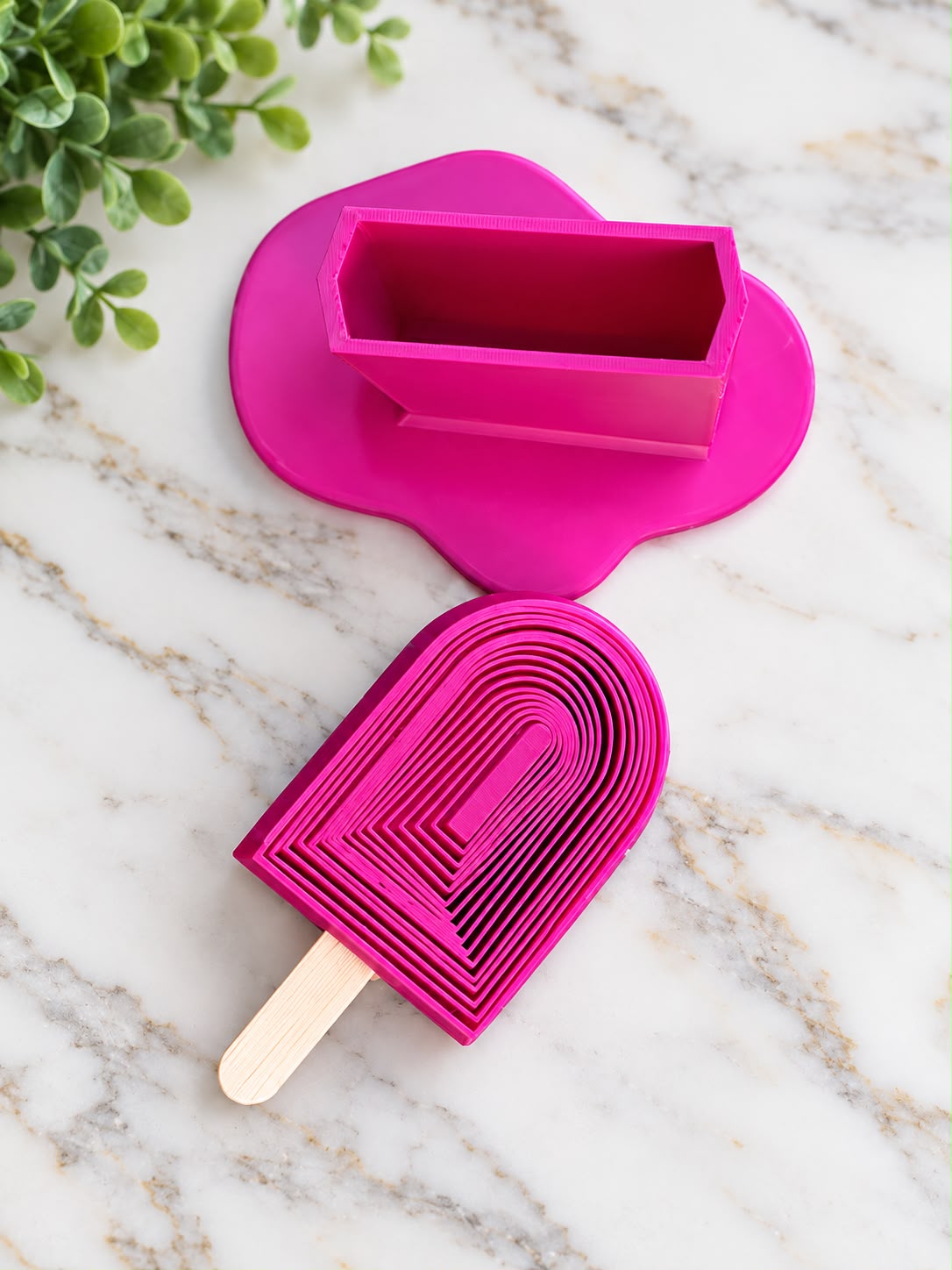 Popsicle with melting holder